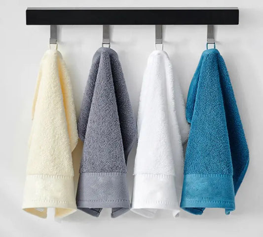 Cotton Towel and Bathrobe Set for Hotels and Inns